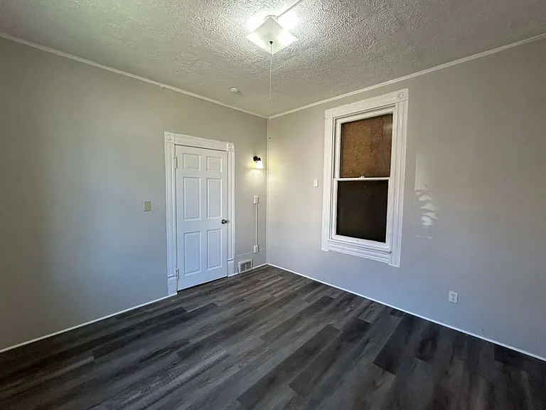 9300 Madison Ave #1 — Photo 11