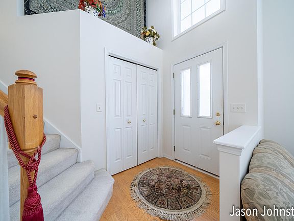5th image of 5828 W Grove Dr SE