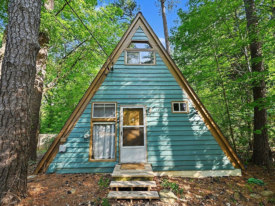 1st image of 202 Purefoy Rd