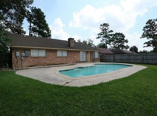 6226 Forestgate Dr, Spring, TX 77373