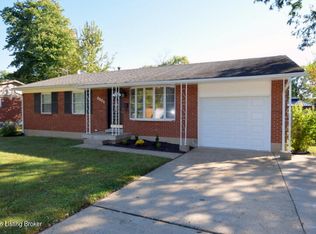 8905 Bluebell Dr, Louisville, KY 40219