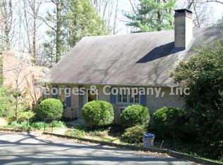 1510 Dairy Rd #B, Charlottesville, VA 22903