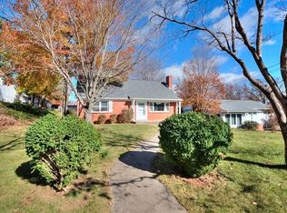 1907 Monticello St, Waynesboro, VA 22980