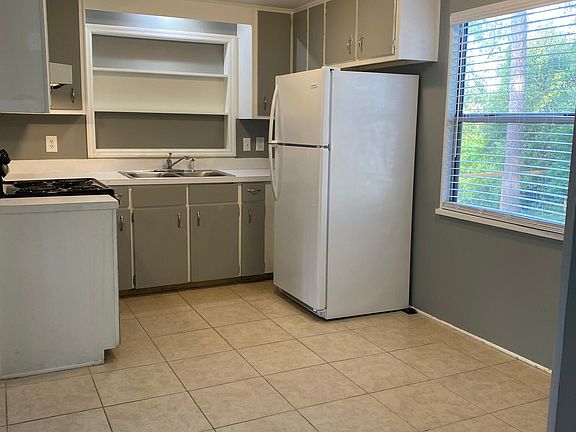 4th image of 148 Deltona Blvd