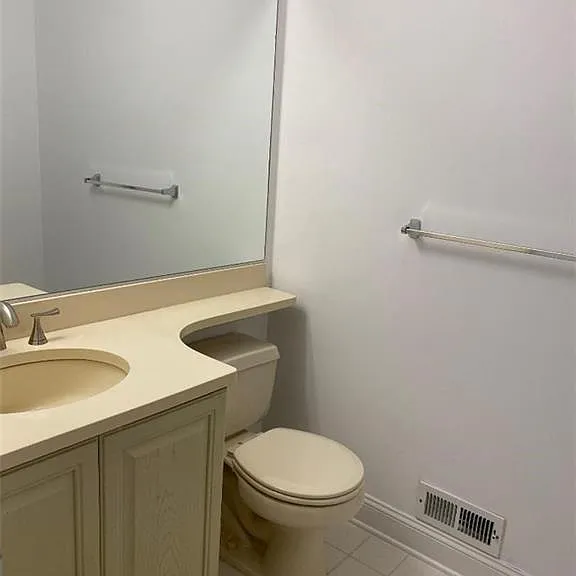 33 Marion Dr — Photo 10