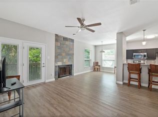 3011 Fruth St APT 203, Austin, TX 78705