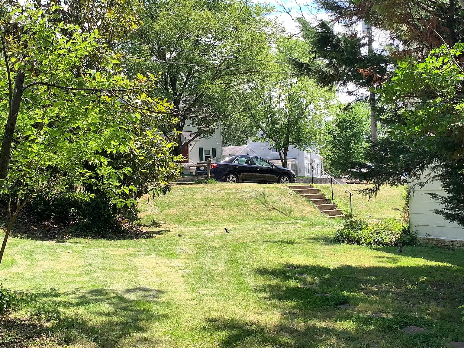 5 bed, 1404 sqft, $2,900 — Photo 4