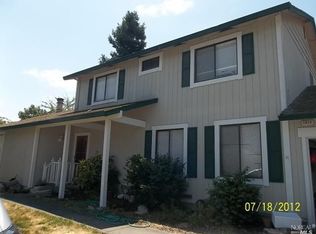 1010 Charning Cross Ln, Santa Rosa, CA 95401