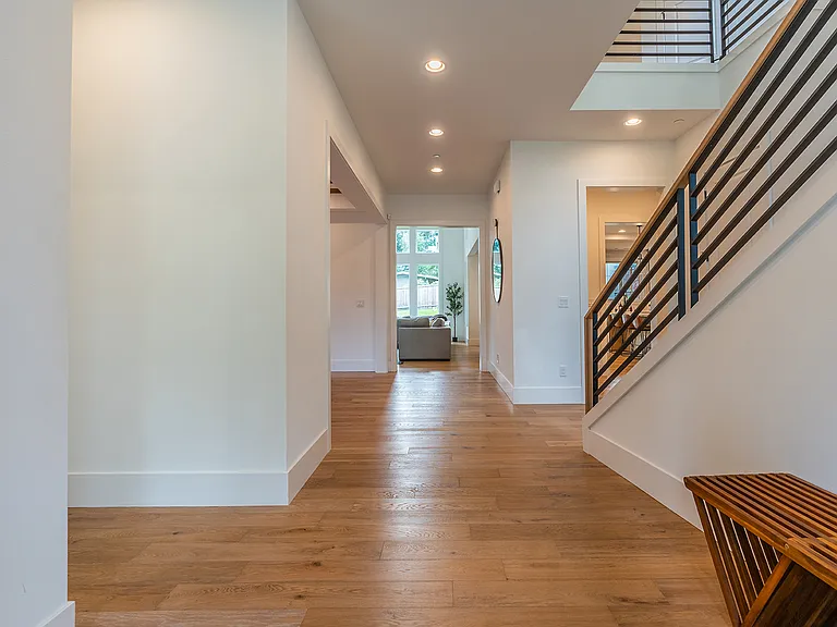 16713 SE 2nd Pl — Photo 46