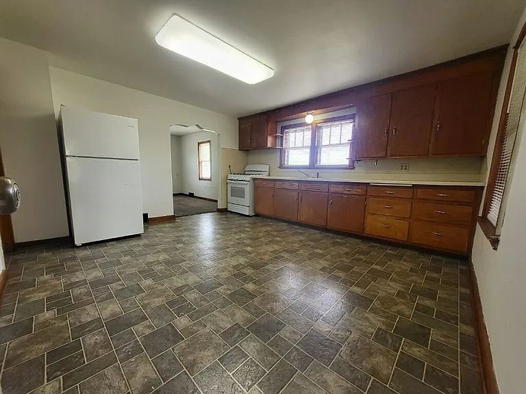 106 S Richmond Ave #A — Photo 9