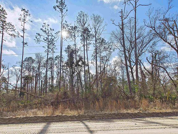 4th image of Vacant Ne River Park Rd
