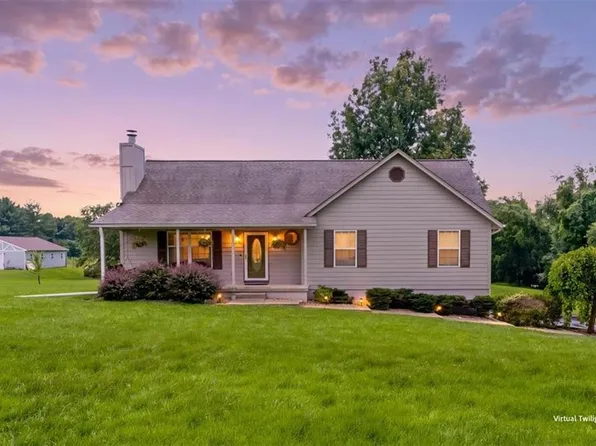 33803 E Jenkins Rd, Lone Jack, MO 64070