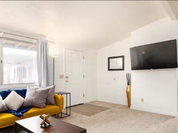 1225 N Belvedere Ave #1225