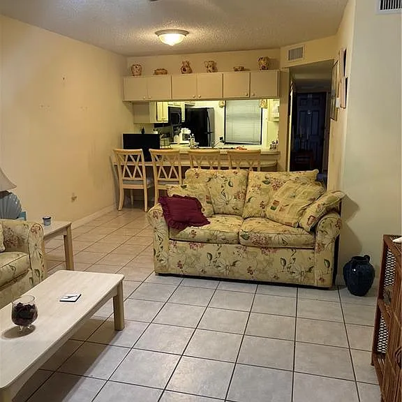 9285 Lake Park Dr #101 — Photo 4