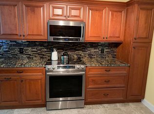 169 Husson Rd, Milford, PA 18337