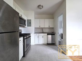 25-23 31st Ave APT B54, Astoria, NY 11102