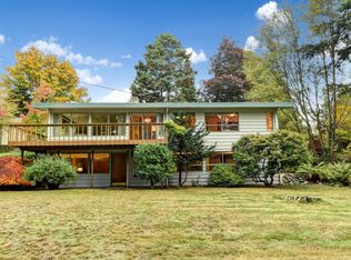 8710 Maplewood Ln, Edmonds, WA 98026