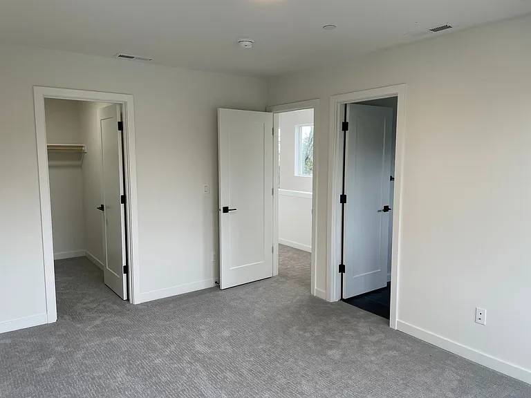 5575 NE Killingsworth St #A — Photo 58