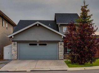 125 N Walden Rise SE, Calgary, AB T2X 0Z1