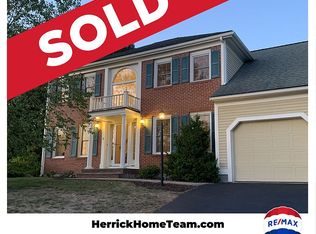 8 Blacksmith Way, Saugus, MA 01906