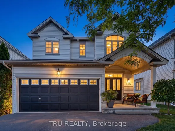 325 Upcountry Dr E, Ottawa, ON K2S 2H6