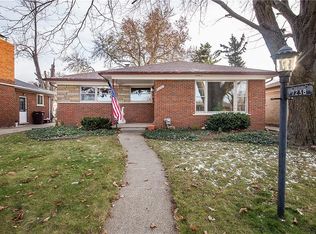 7238 Edward Ave, Center Line, MI 48015