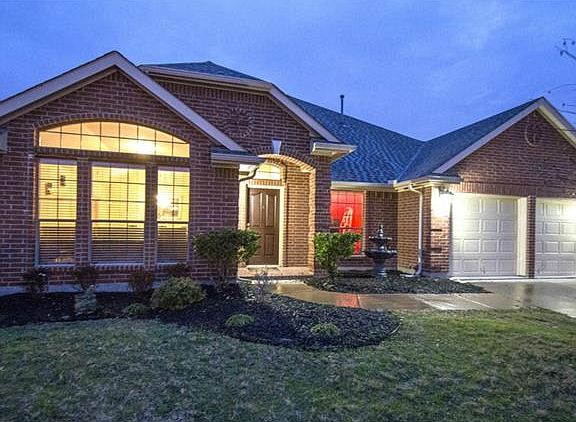 2nd image of 1015 Wynnewood Dr