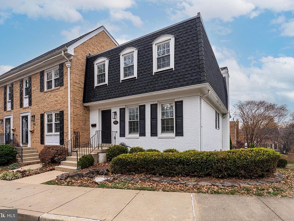 1st image of 7414 Hallcrest Dr