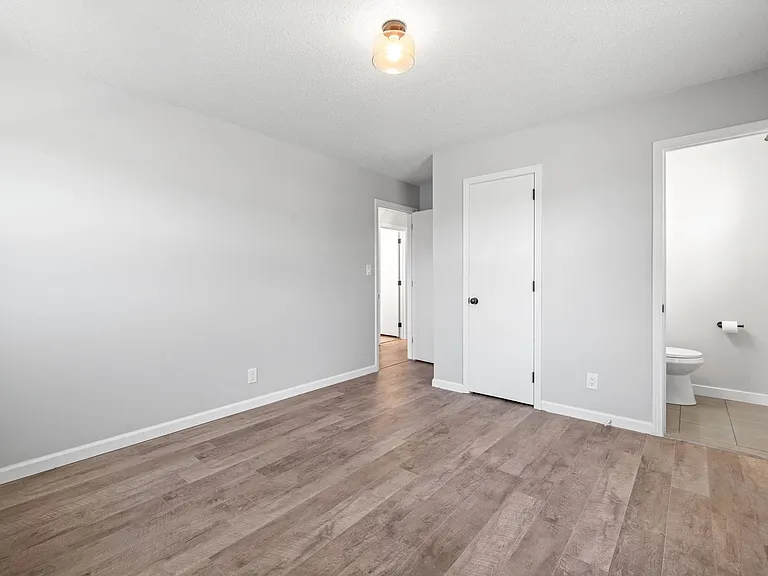 208 Aster Dr — Photo 15
