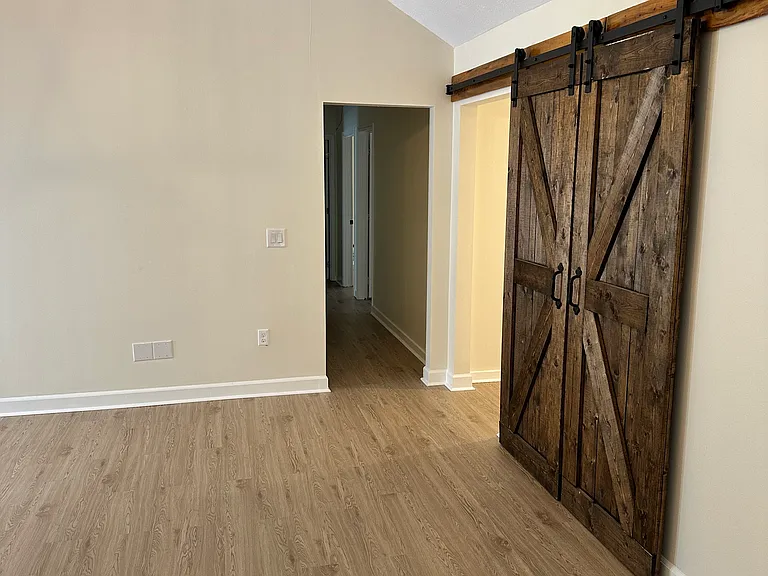 616 Water Oak Dr — Photo 8