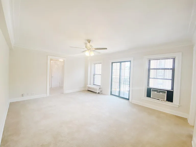 01 living room