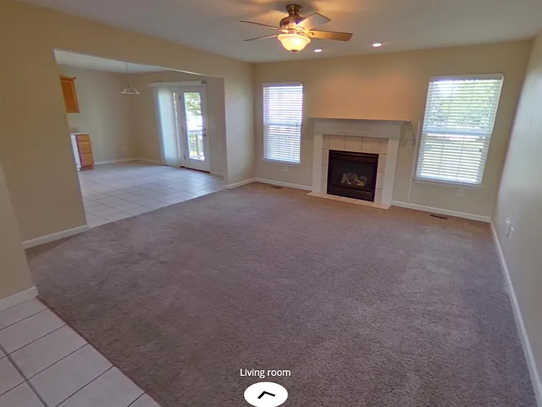 1860 Ellison Dr — Photo 3