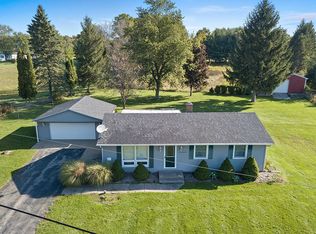 10710 N Division Ave, Sparta, MI 49345