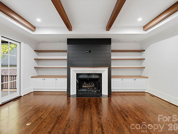 5th image of 9414 Heydon Hall Cir
