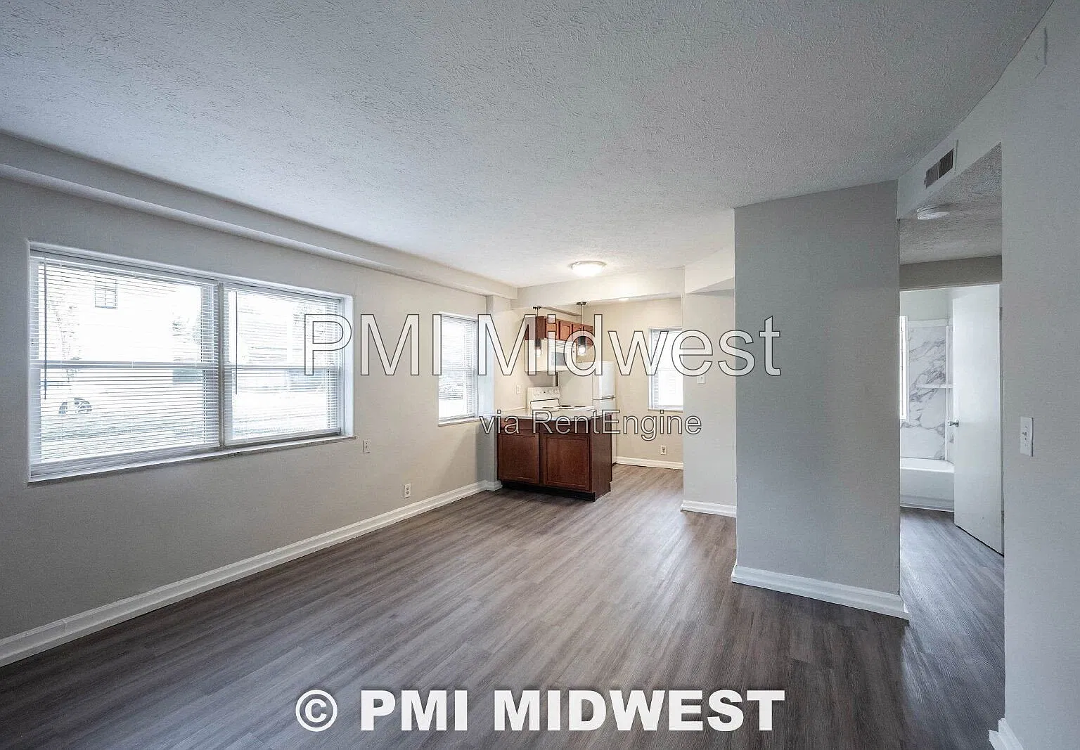 2 bed, 1.0 bath, 700 sqft, $999 — Photo 4
