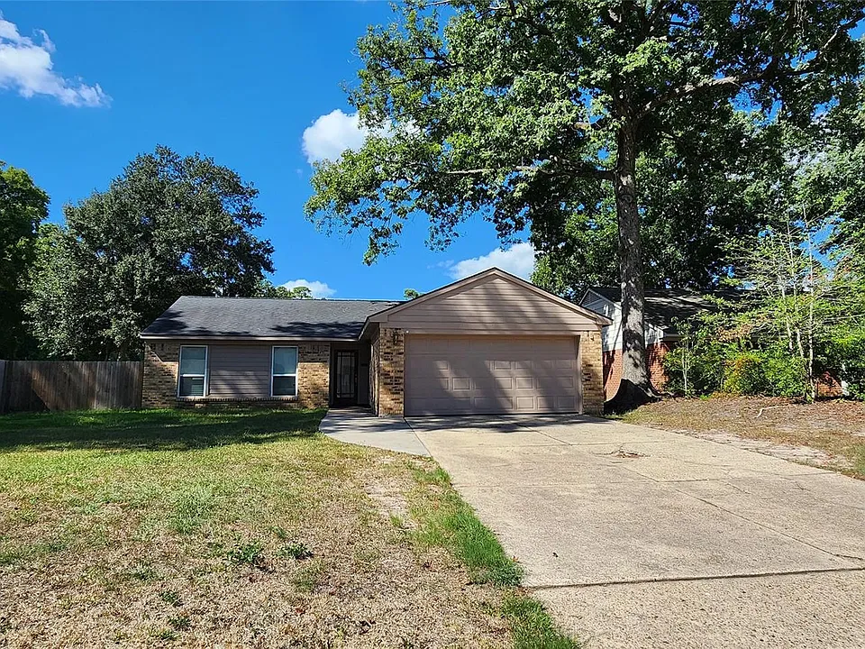 3123 Silver Falls Dr