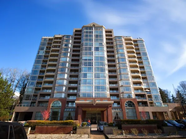 1327 Keith Rd E #1213, North Vancouver, BC V7J 2J4