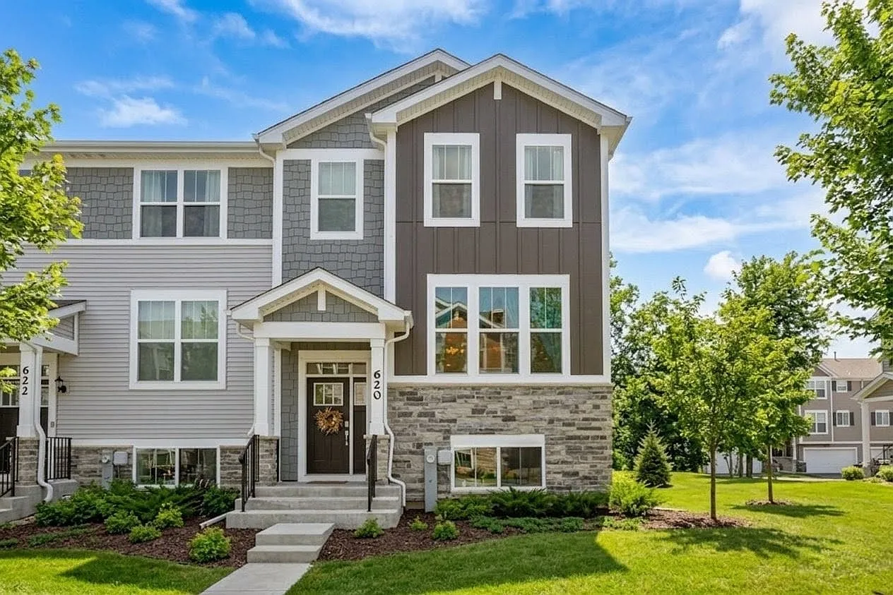 620 Wolverine Dr photo 1