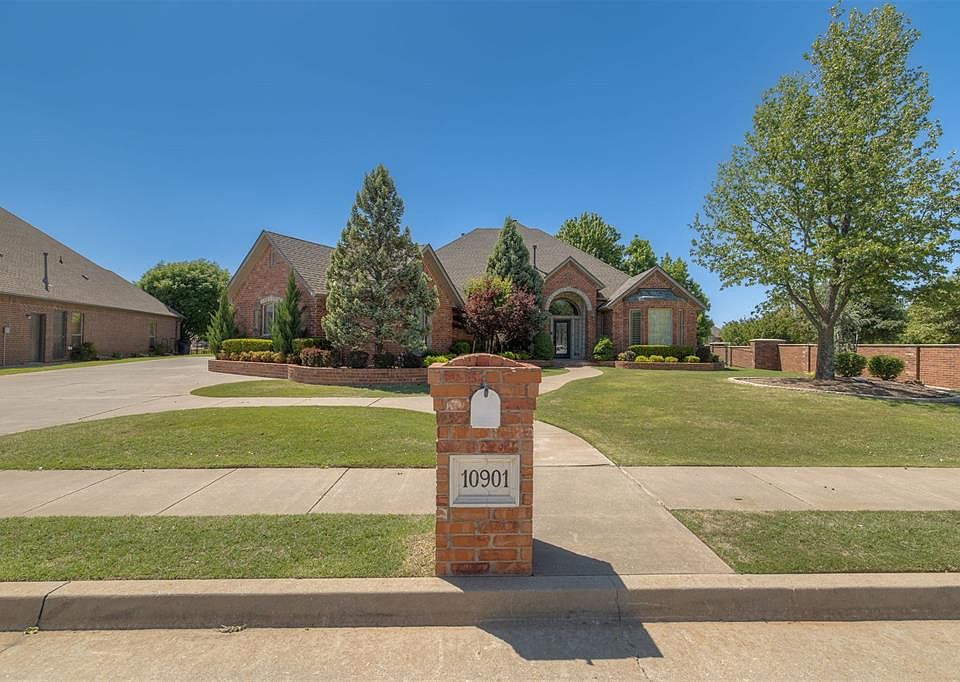 1st image of 10901 Winelake Dr