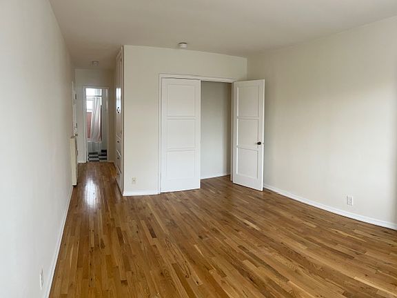 3rd image of 112 W Lomita Ave APT 4