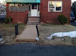 27 Ashwood Pl, North Brunswick, NJ 08902