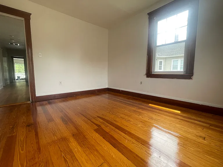 39 Brook St #2 — Photo 15