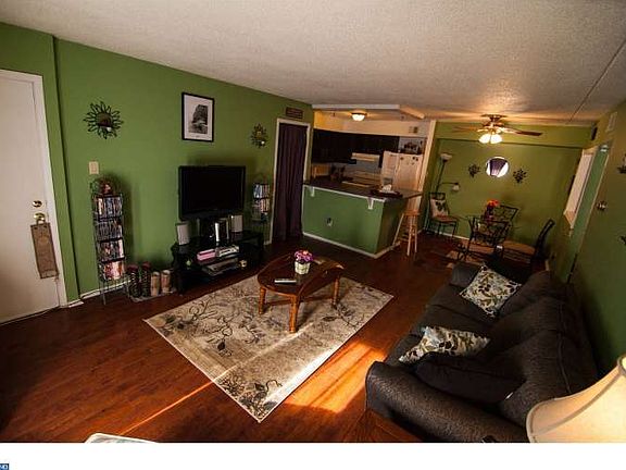 3rd image of 5200 Hilltop Dr #31