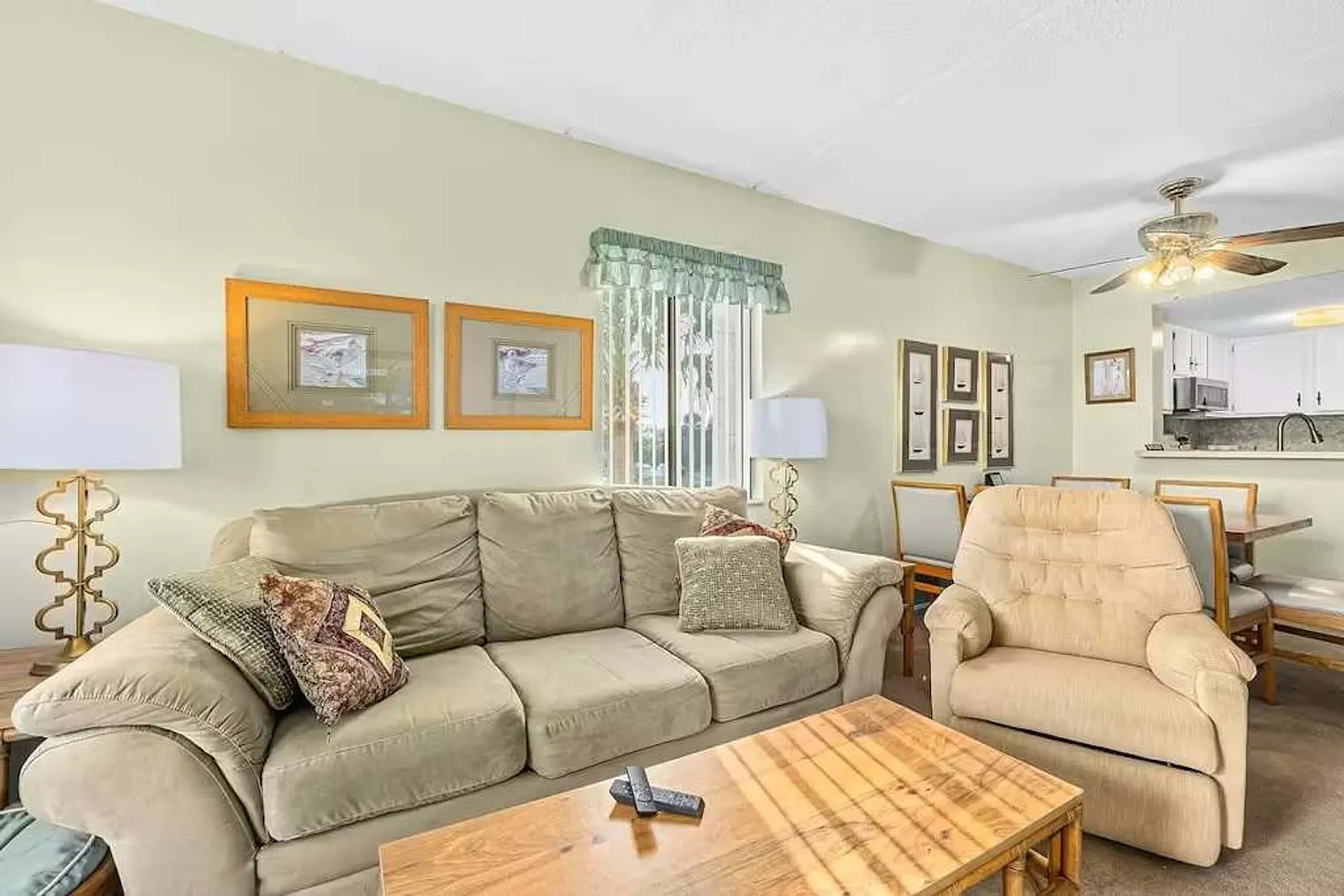 2 bed, 2.0 bath, 871 sqft, $5,785 — Photo 3