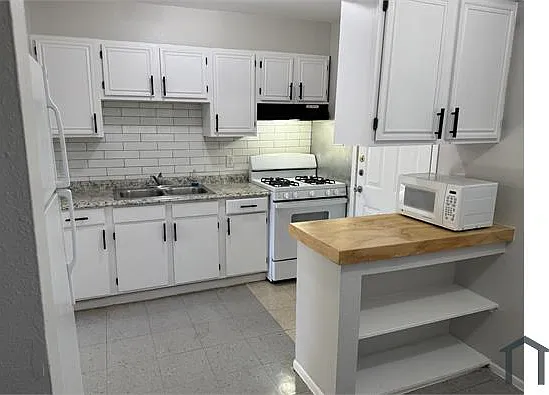 3 bed, 800 sqft, $1,100 — Photo 3