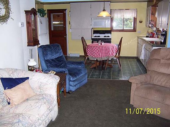 living room toward kitchen