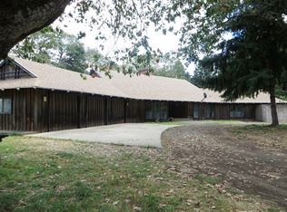 594 Riverwood Ln, Oakland, OR 97462