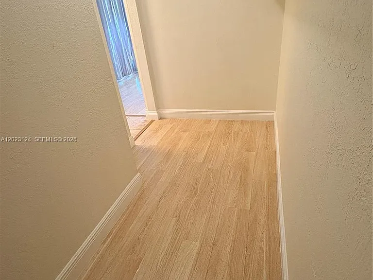 2510 SE 16th Pl #203 — Photo 25