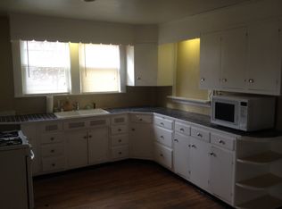 15 Elm St, Milford, NH 03055