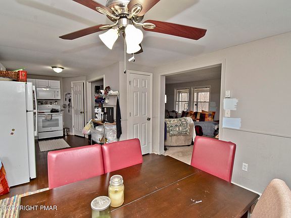5th image of 201 Buckhill Rd